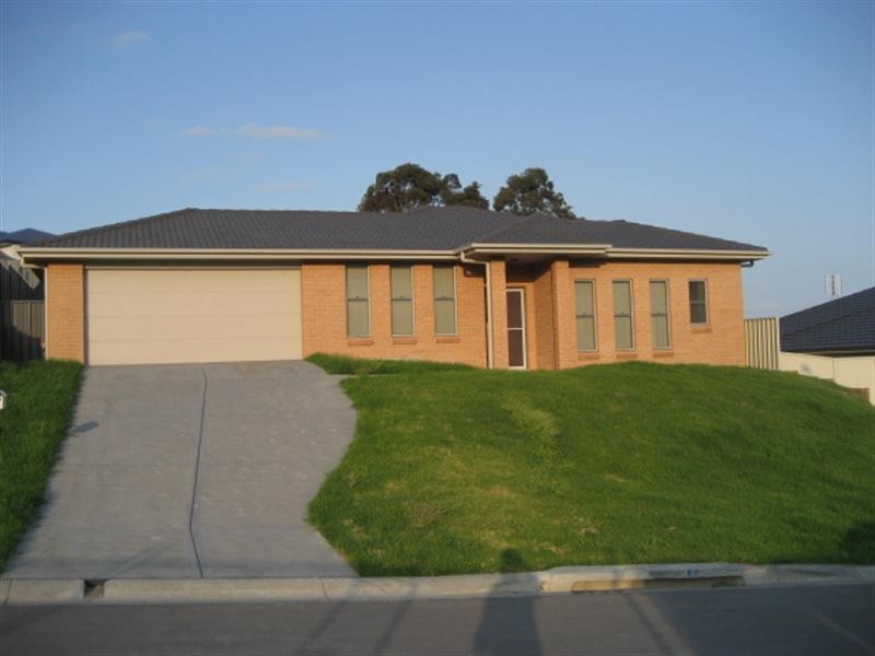 10 Talia Avenue, Cameron Park NSW 2285