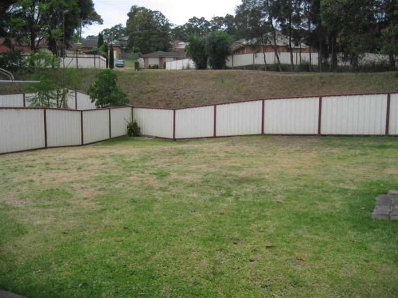 1/3 Kylie Close, Marmong Point NSW 2284