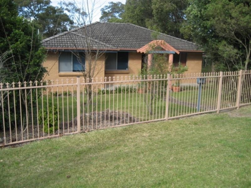 14 Macquarie Street, Bolton Point NSW 2283