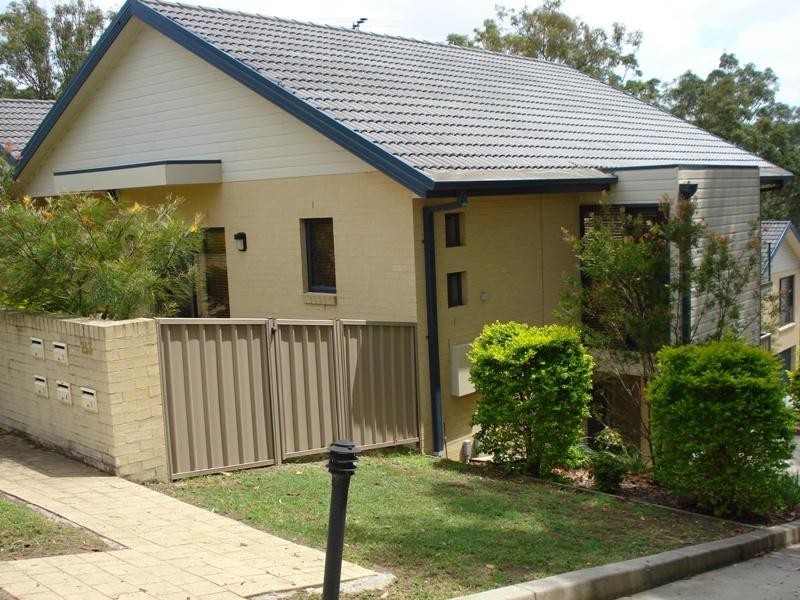 2/213 Excelsior Parade, Toronto NSW 2283