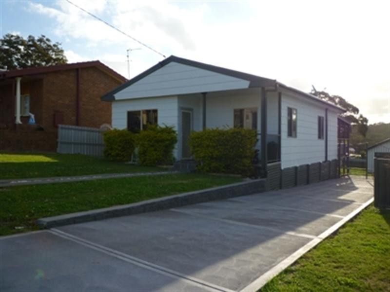 10 Tuloa Street, Wangi Wangi NSW 2267