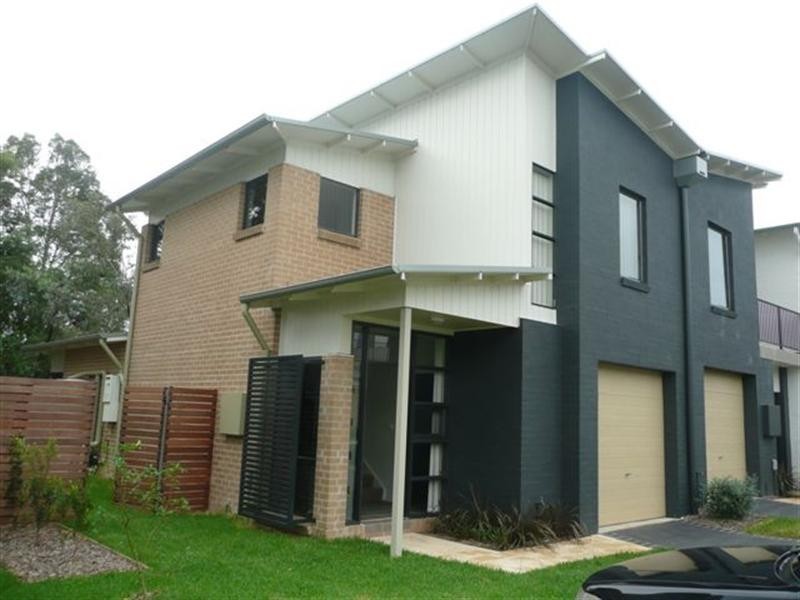 33 Kestral Circuit, Shortland NSW 2307