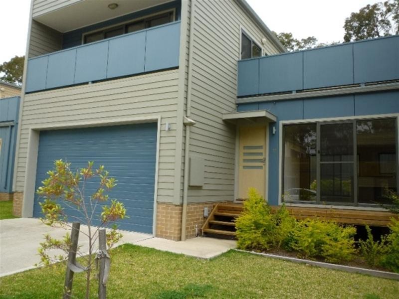 25/37 Laycock Street, Carey Bay NSW 2283