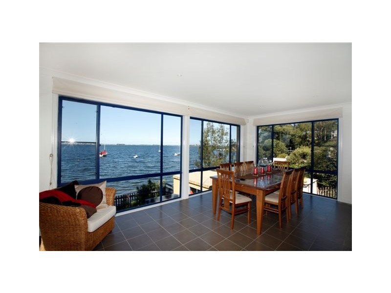 182 Skye Point Road, Coal Point NSW 2283