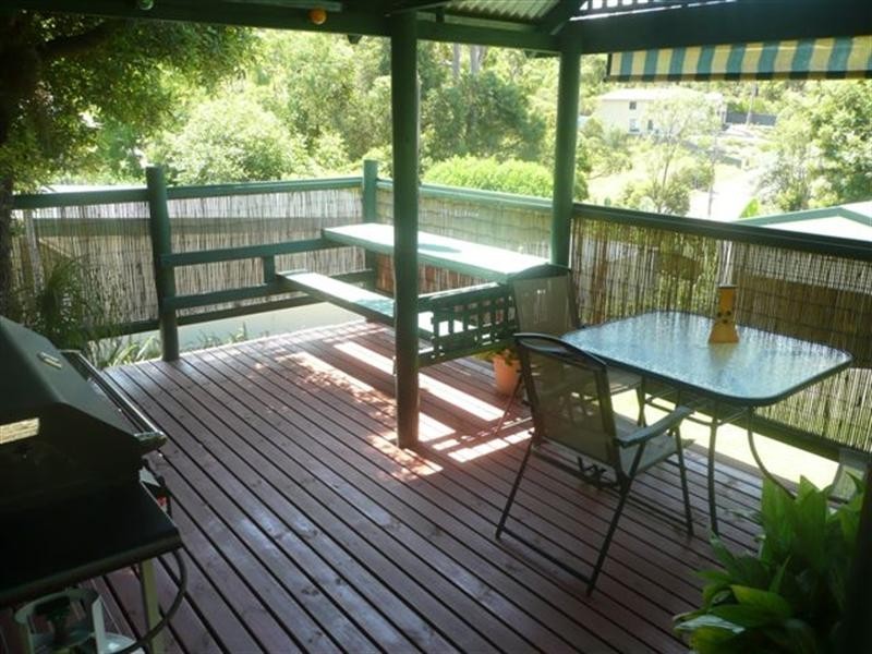 25 Sandra Street, Fennell Bay NSW 2283