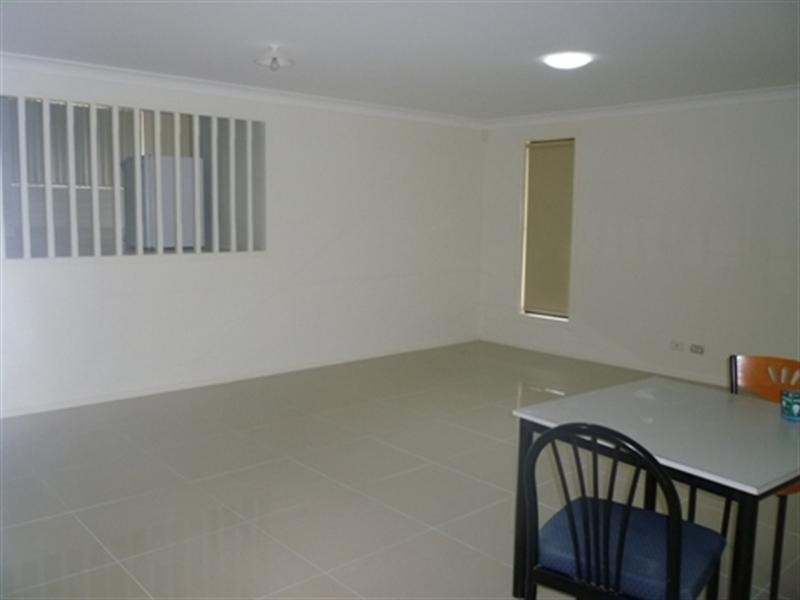 2 Pheasant Street, Toronto NSW 2283