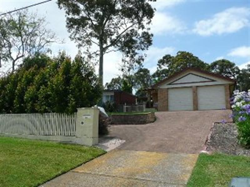 88 Bay Road, Bolton Point NSW 2283