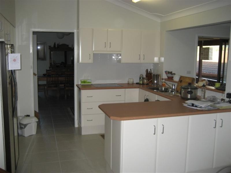 4 Ralfe Crescent, Kilaben Bay NSW 2283