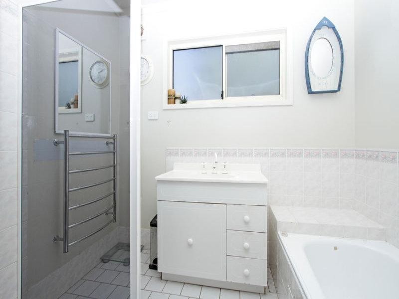 Fishing Point NSW 2283