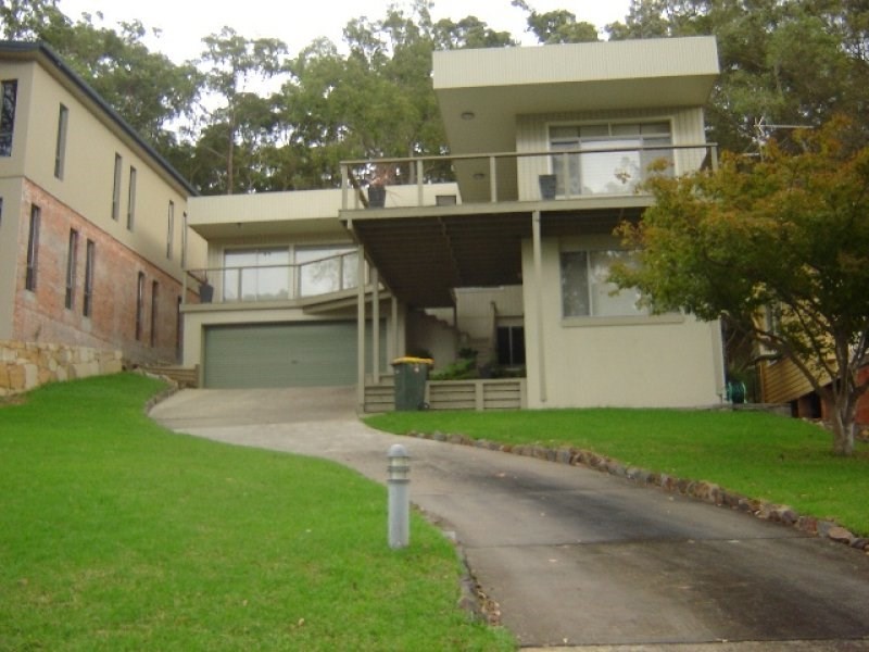 69 Skye Point Road, Coal Point NSW 2283