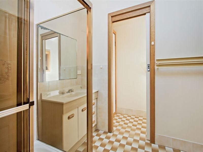 220 Kilaben Road, Kilaben Bay NSW 2283