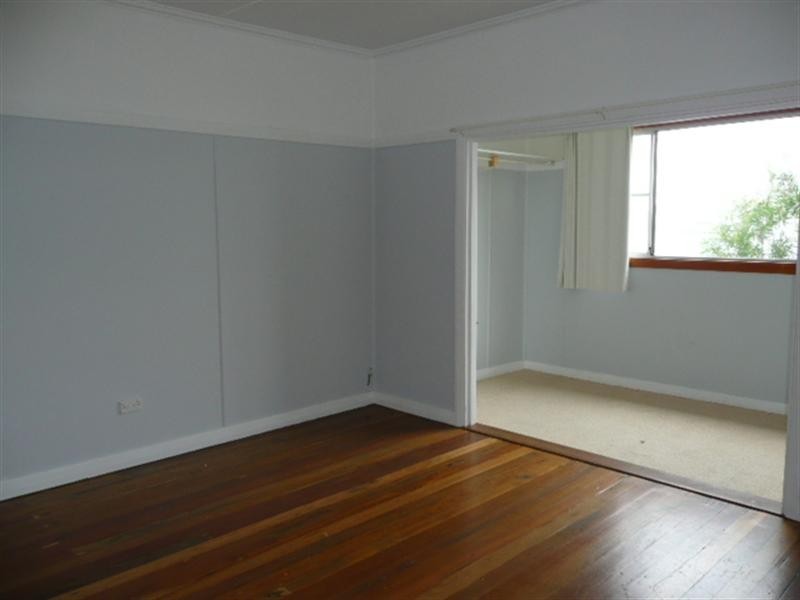 90 Sealand Road, Fishing Point NSW 2283