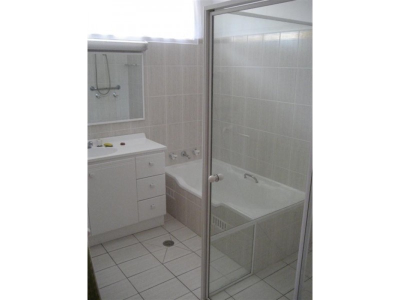 16 Chartley Street, Warners Bay NSW 2282