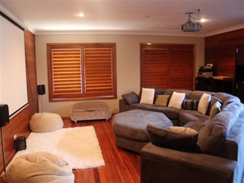 21 Coal Point Road, Coal Point NSW 2283