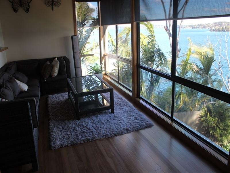 21 Coal Point Road, Coal Point NSW 2283