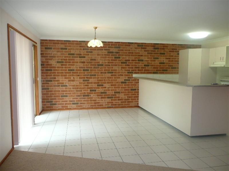 1/18 Middle Street, Cardiff NSW 2285