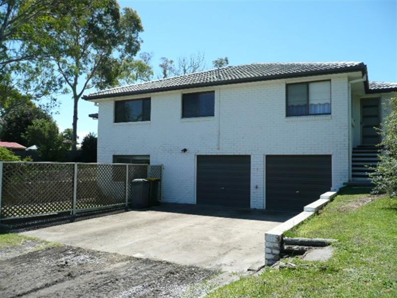 15 Edward Street, Fennell Bay NSW 2283