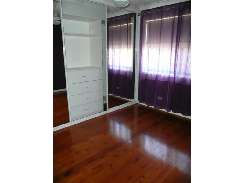 15 Edward Street, Fennell Bay NSW 2283