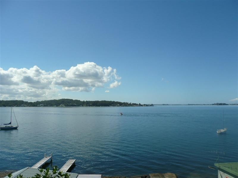 203 Fishing Point Road, Fishing Point NSW 2283