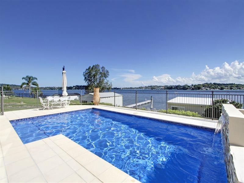 Fishing Point NSW 2283