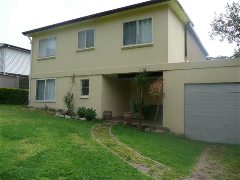 171 Bay Road, Bolton Point NSW 2283