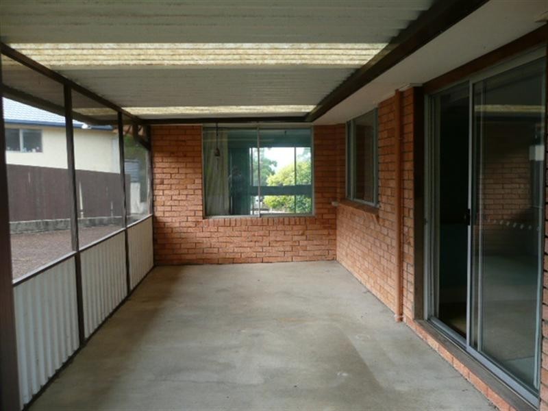 21 Carlisle Row, Fishing Point NSW 2283