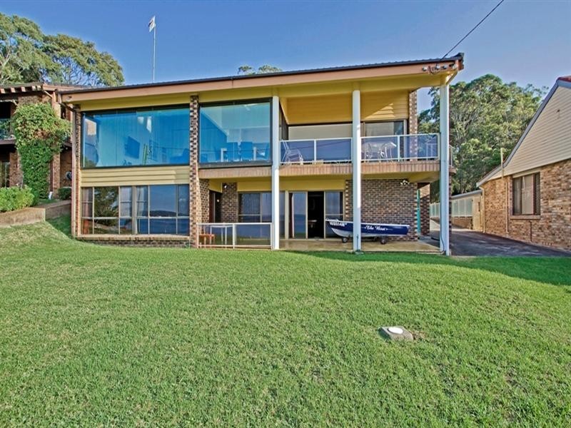 Bolton Point NSW 2283