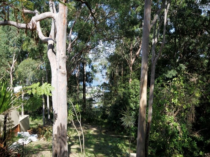 166 Fishing Point Road, Fishing Point NSW 2283