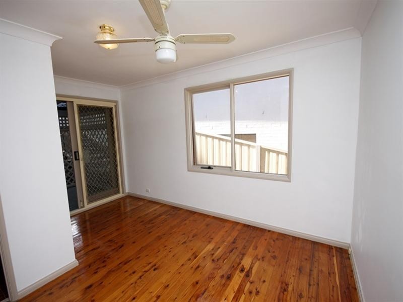 166 Fishing Point Road, Fishing Point NSW 2283