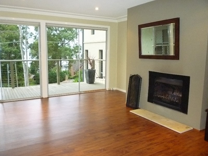 69 Skye Point Road, Coal Point NSW 2283