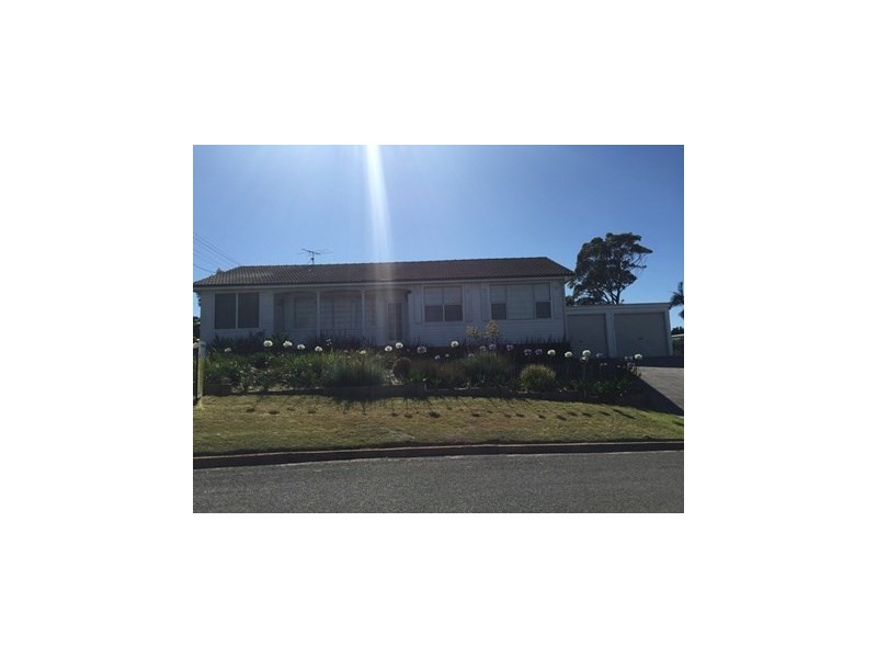 12 Lorraine Street, Charlestown NSW 2290