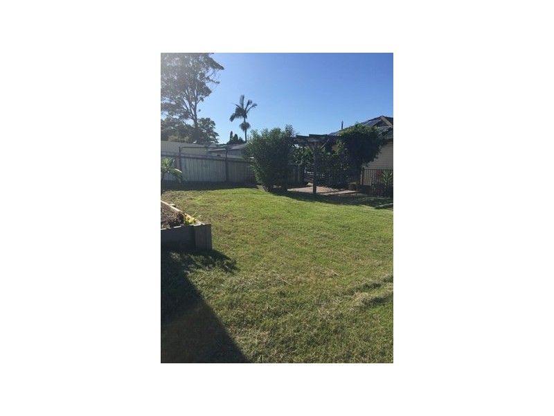 12 Lorraine Street, Charlestown NSW 2290