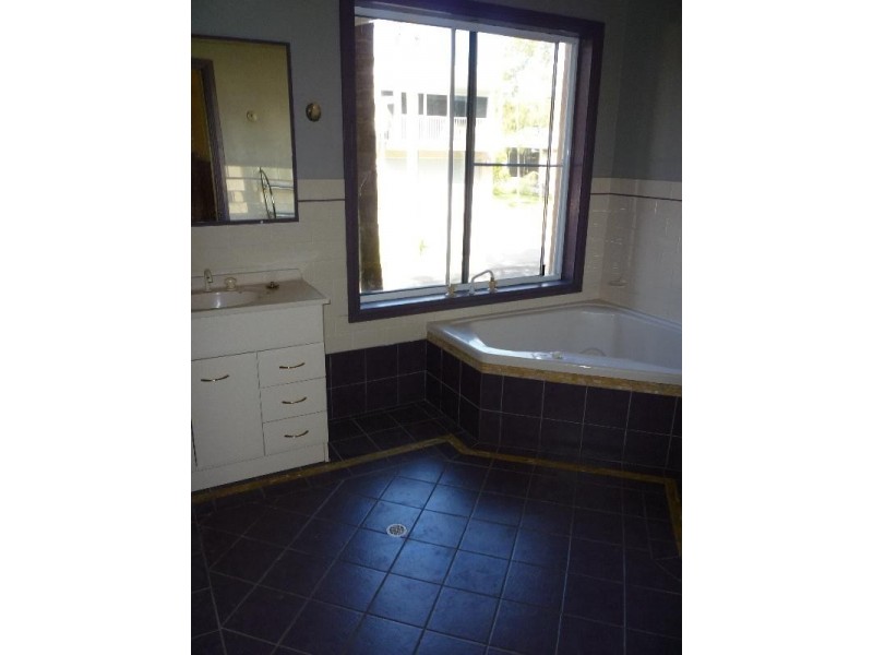 32 Fennell Street, Fassifern NSW 2283