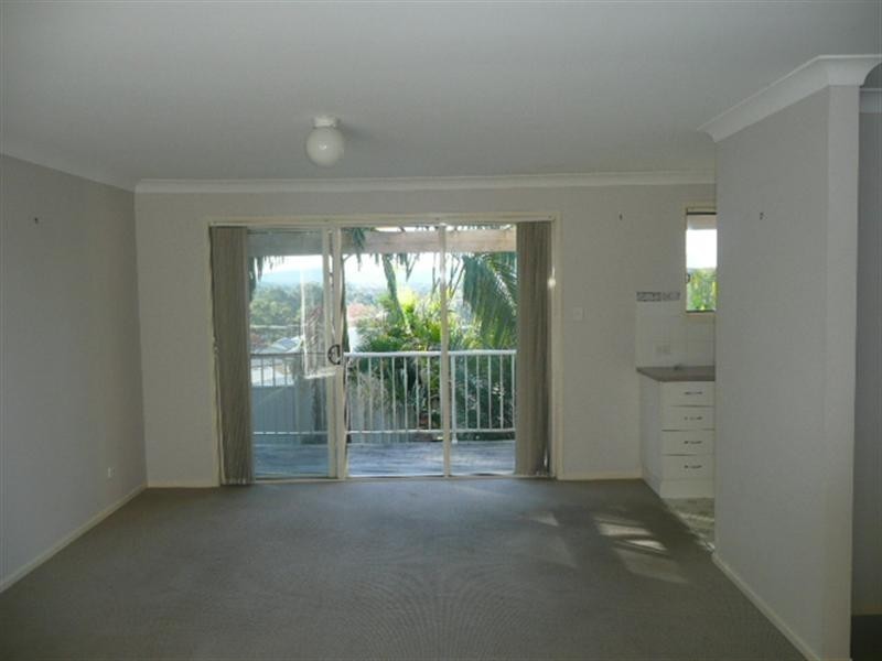 2/16A Jindalee Street, Toronto NSW 2283