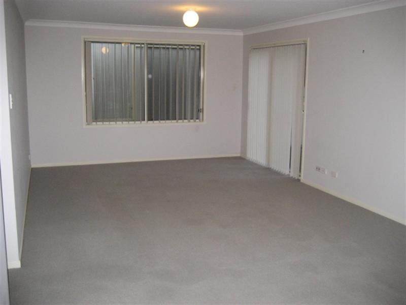 2/16A Jindalee Street, Toronto NSW 2283