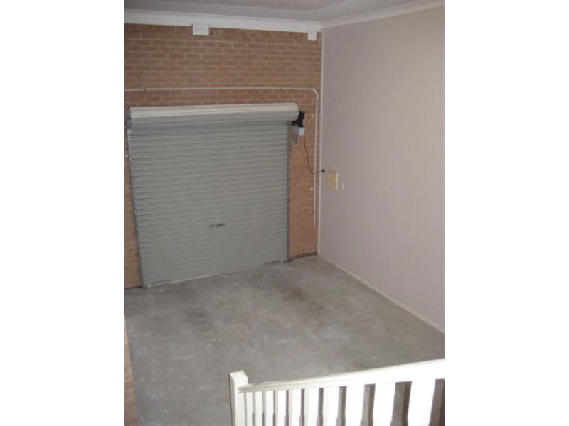 2/16A Jindalee Street, Toronto NSW 2283