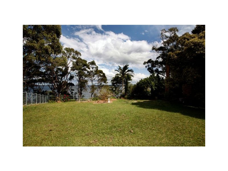 70 Dobell Drive, Wangi Wangi NSW 2267