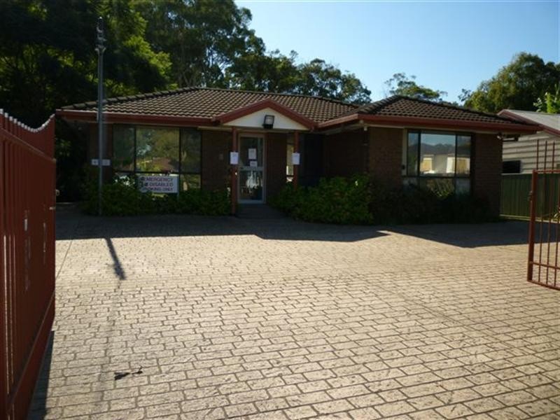 5 Macquarie Road, Fennell Bay NSW 2283