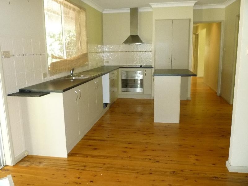 187 Bay Road, Bolton Point NSW 2283