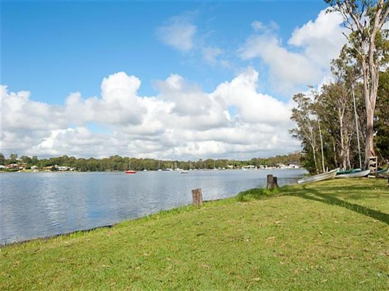 Brightwaters NSW 2264