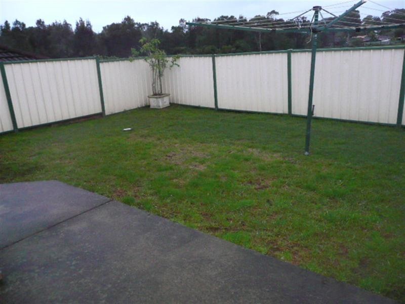 1/6 Pondee Place, Carey Bay NSW 2283