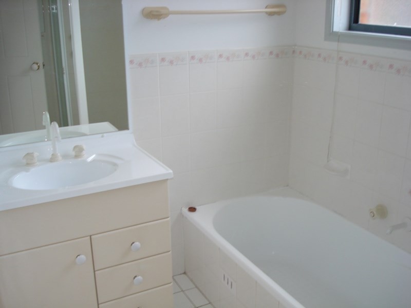 18 Nelmes Close, Toronto NSW 2283