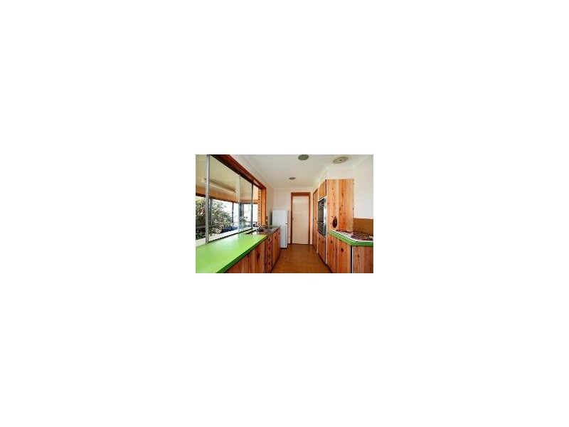 106 Kilaben Road, Kilaben Bay NSW 2283
