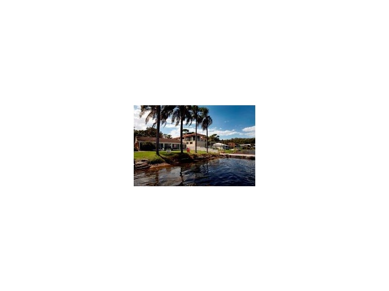 106 Kilaben Road, Kilaben Bay NSW 2283