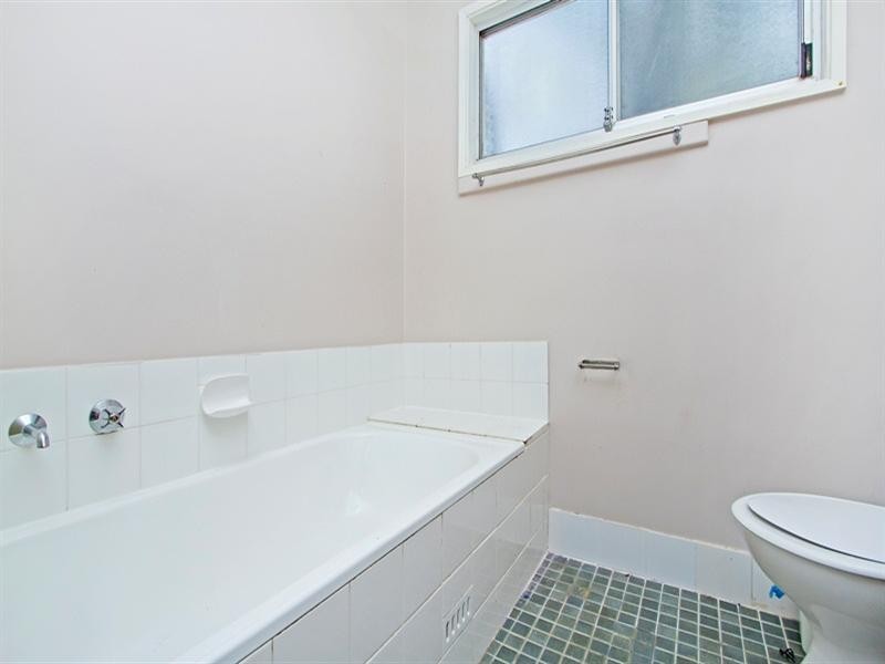 Bolton Point NSW 2283