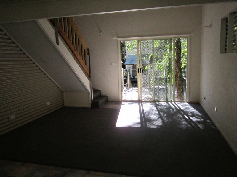 D3/200 Excelsior Parade, Toronto NSW 2283