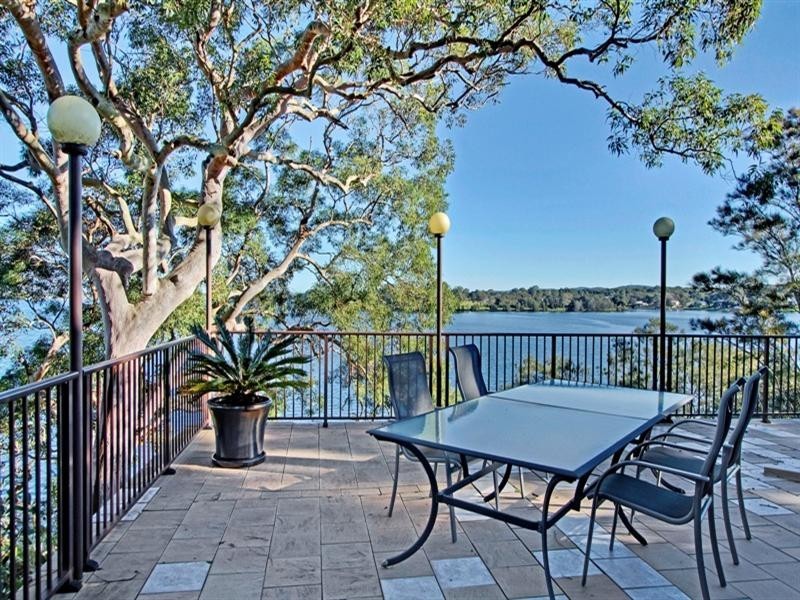 Brightwaters NSW 2264