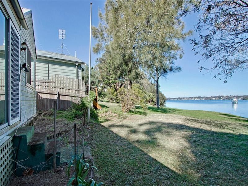 Bolton Point NSW 2283