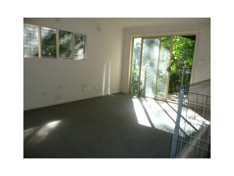 D2/200 Excelsior Parade, Toronto NSW 2283