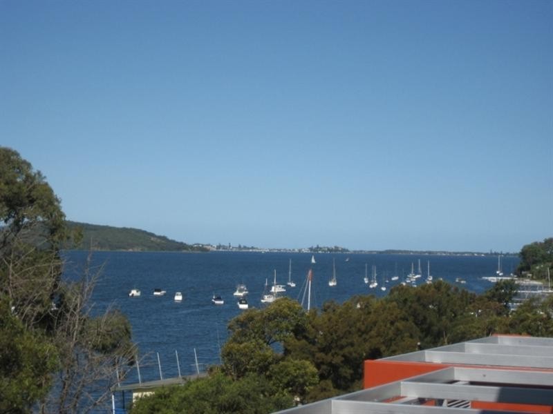 13/58 Victory Parade, Toronto NSW 2283